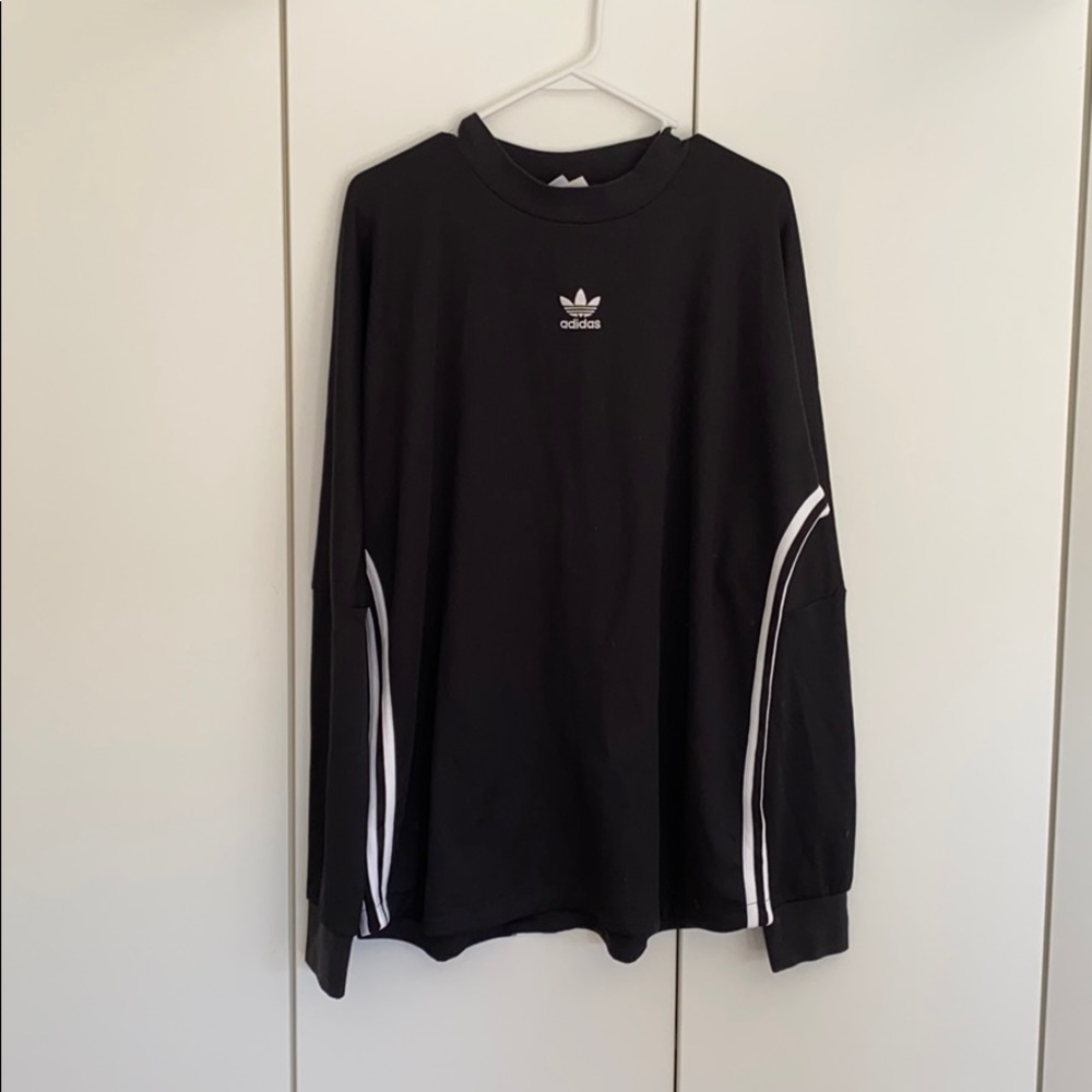 Adidas top